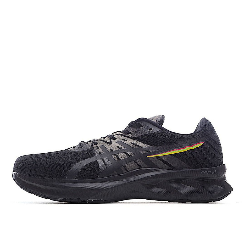 Tênis Asics NovaBlast - Preto - Masculino 