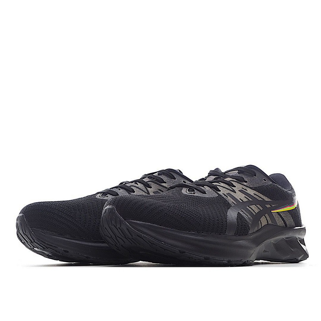 Tênis Asics NovaBlast - Preto - Masculino