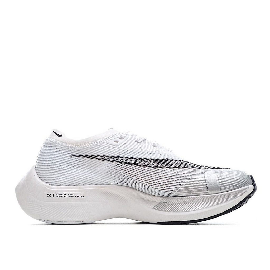 Tênis Nike ZoomX Vaporfly NEXT% - Branco e Prata - Feminino